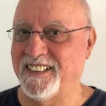 منوچهر صالحی لاهیجی جهان پسادمکراسی